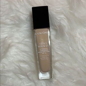 Lancôme Teint Miracle Lit-From-Within